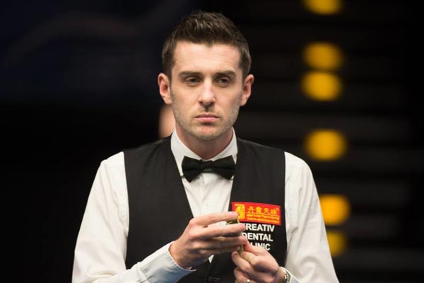 手后防线的 手后防线的