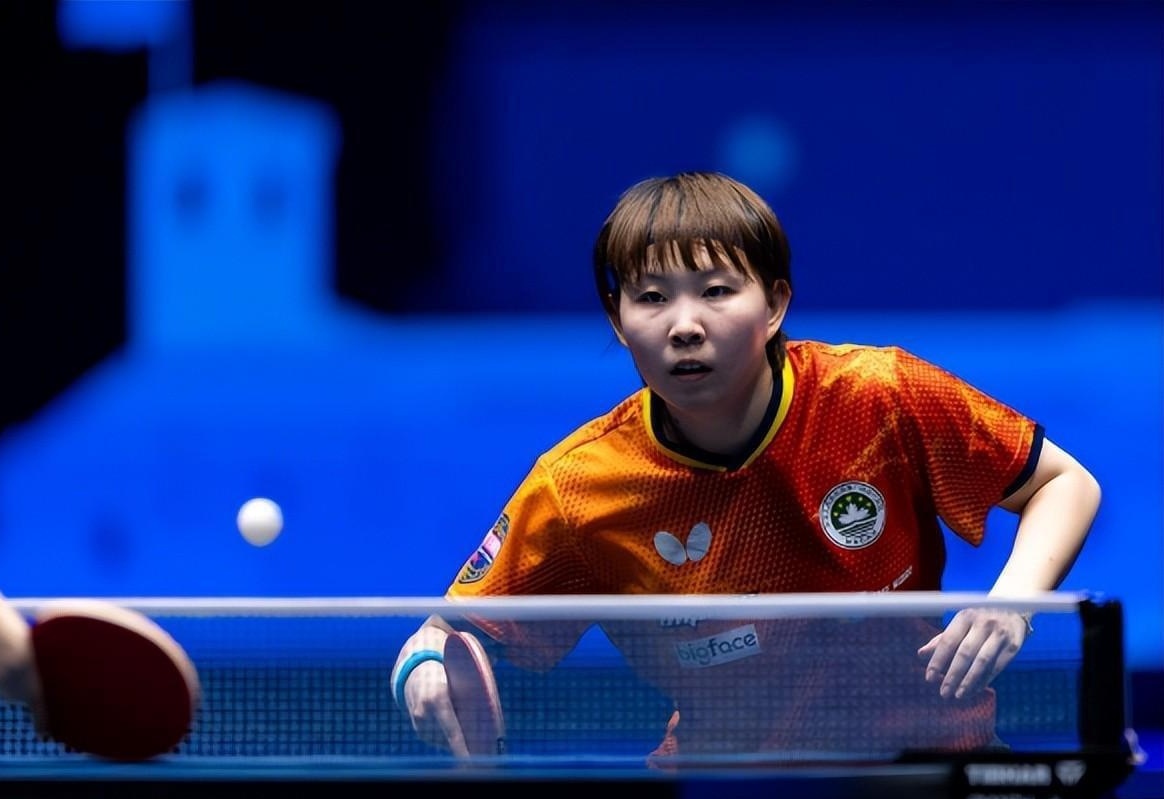 通过引进一 通过引进一